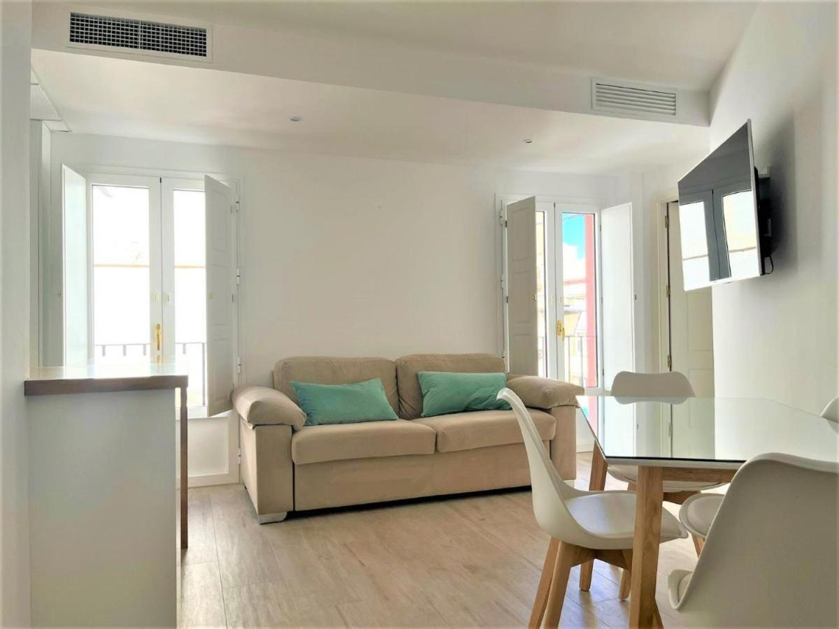 סביליה Reposo Sweet Home & Free Parking מראה חיצוני תמונה